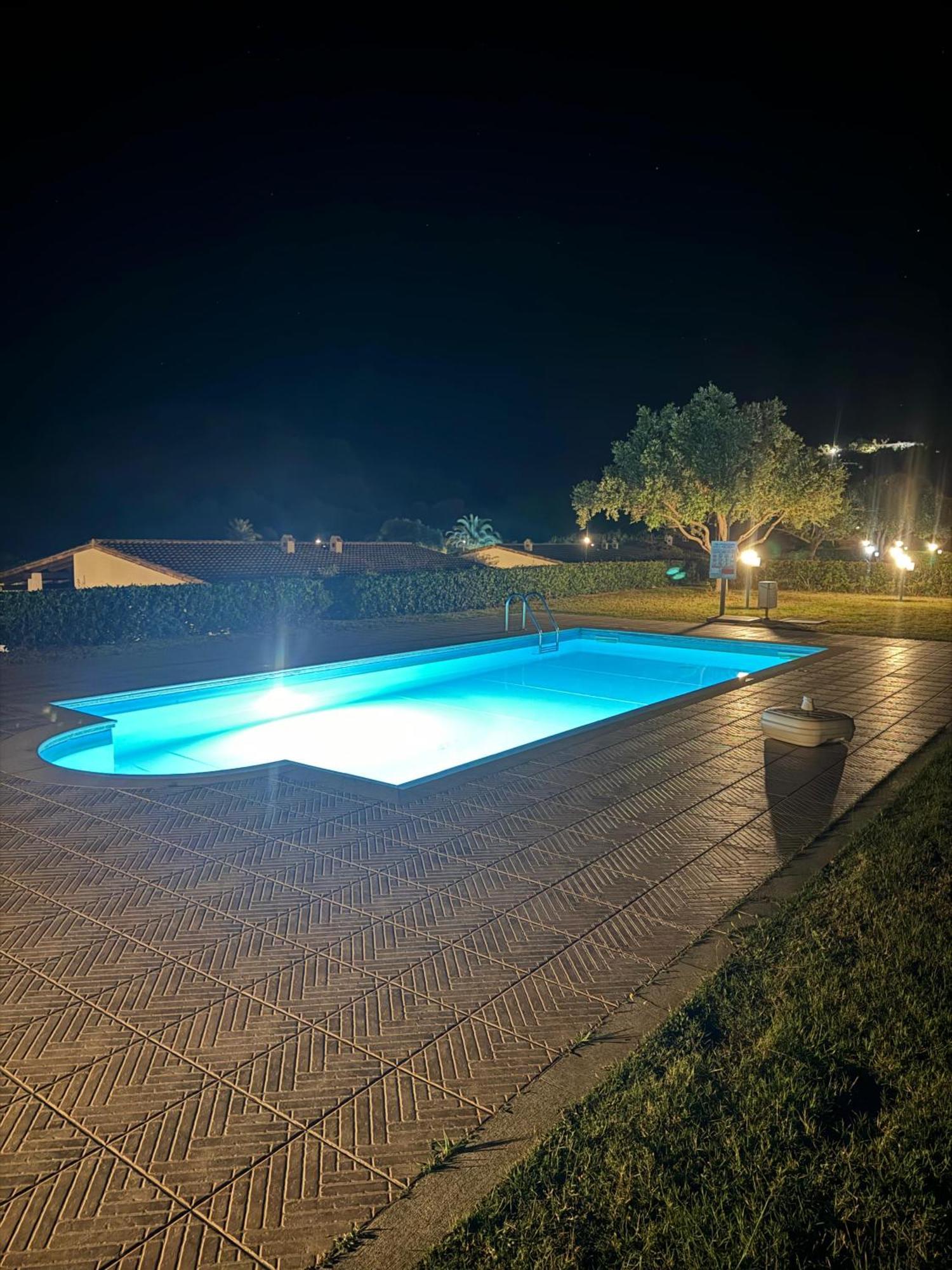 Casa Vacanze Con Piscina E Vista Mare Esclusiva Per Coppie E Famiglie, Relax E Tranquillita Tertenìa エクステリア 写真