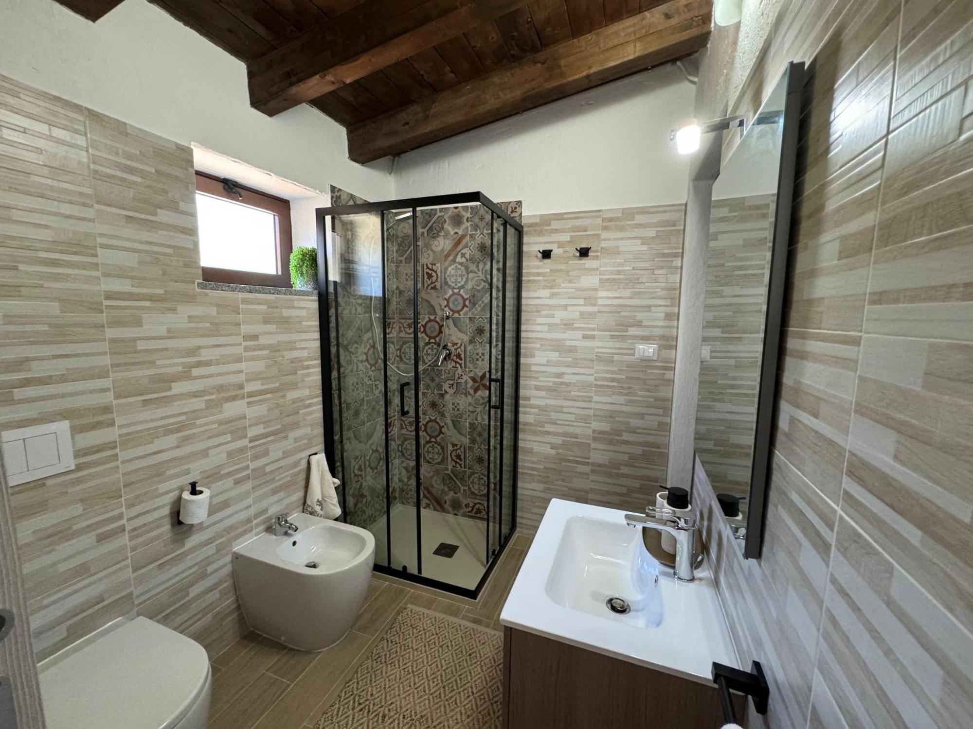 Casa Vacanze Con Piscina E Vista Mare Esclusiva Per Coppie E Famiglie, Relax E Tranquillita Tertenìa エクステリア 写真
